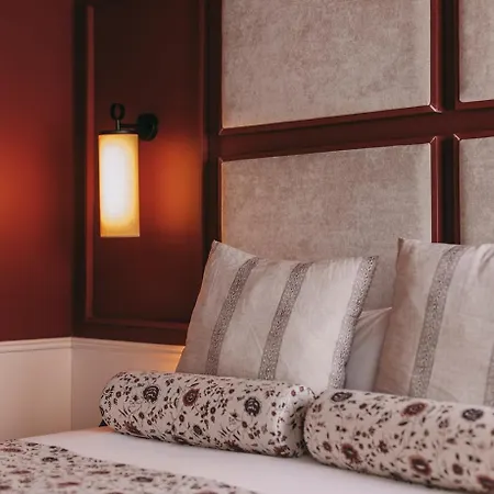 Gasthuis Gran Cruz House 4*