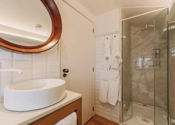 Gran Cruz House 4* 포르투